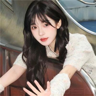 孤岛月光:她们三人的逃生游戏